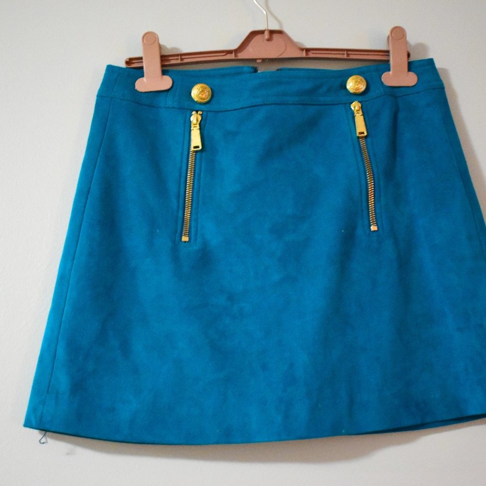 mini skirt